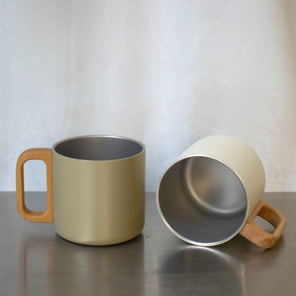 400ml stainless steel mug with wood handle and lid (copy)